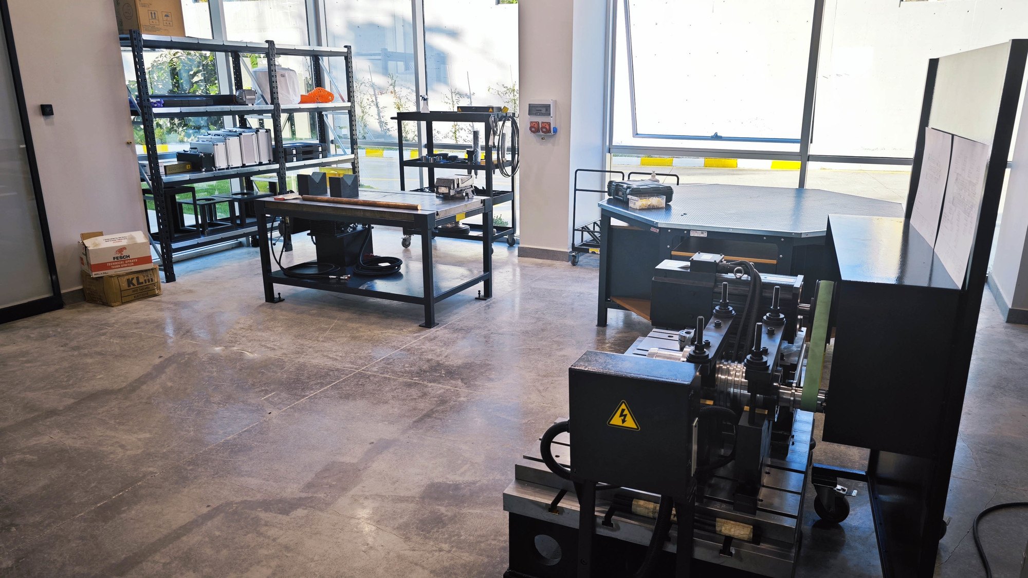 3868la天河总站(集团)股份有限公司 - Make It Possible