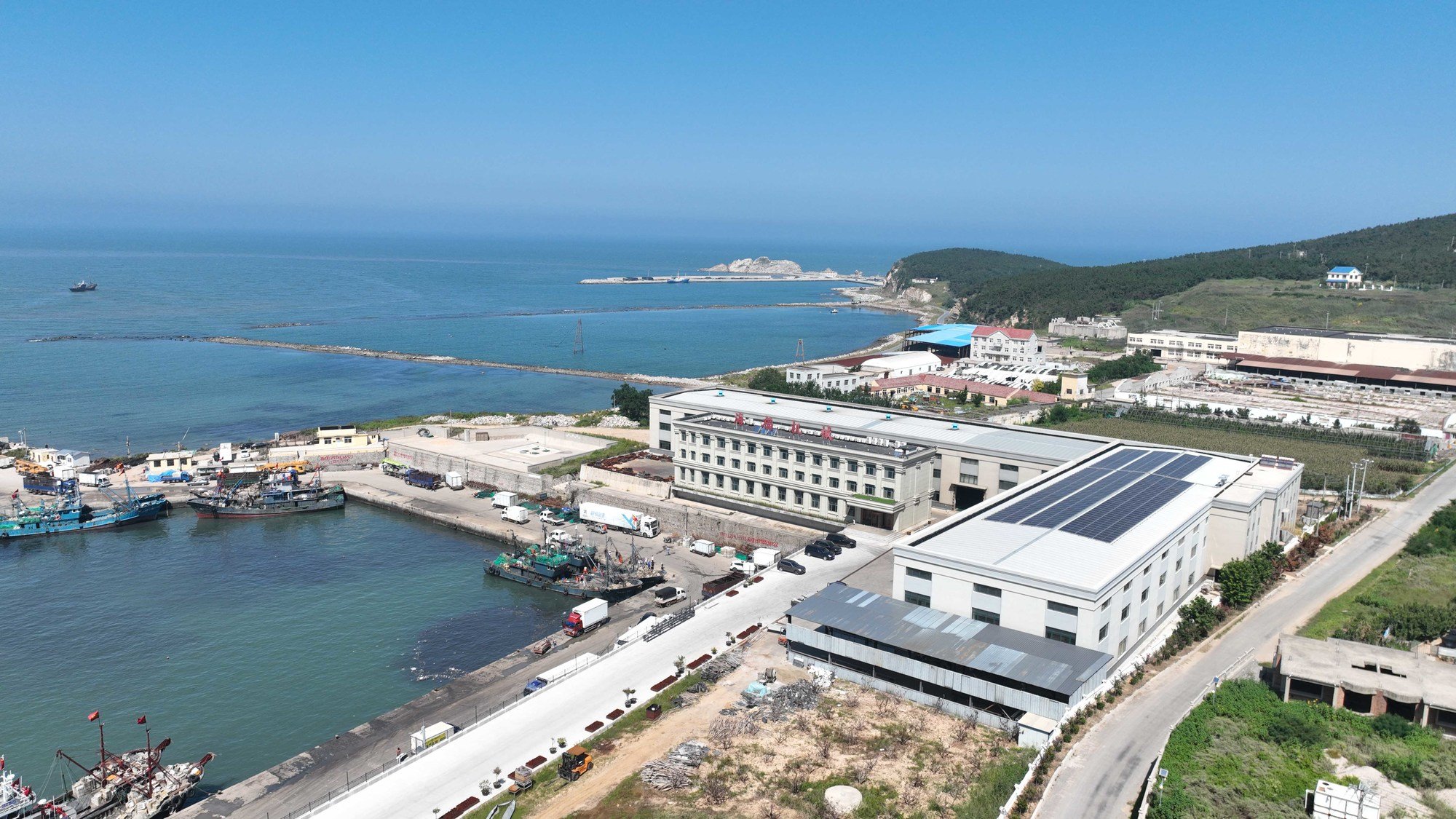 3868la天河总站(集团)股份有限公司 - Make It Possible